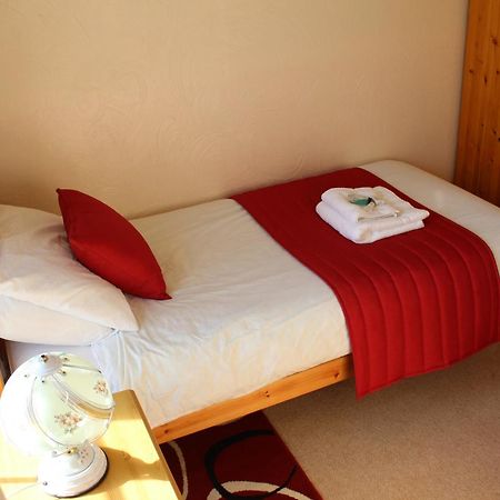 Middlegate Hotel Pembroke Zimmer foto